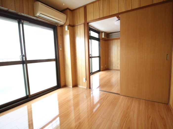 物件内観写真22　(居室)