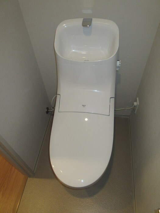 物件内観写真14　(トイレ)