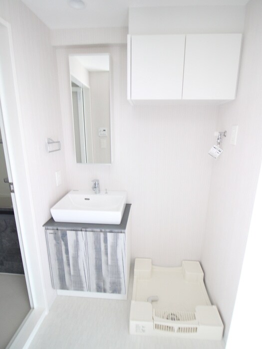 物件内観写真8　(洗面)