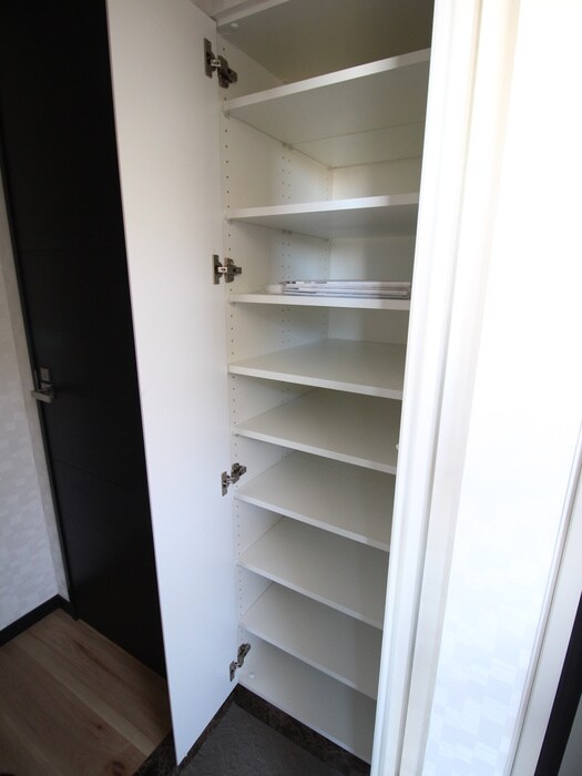 物件内観写真11　(靴箱)