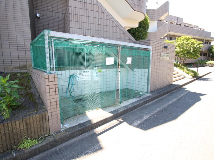 物件外観写真6　(建物設備)