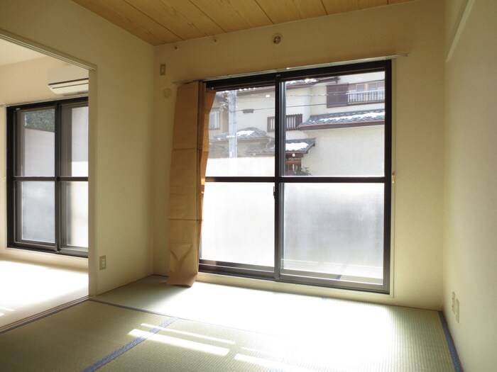 物件内観写真10　(居室)