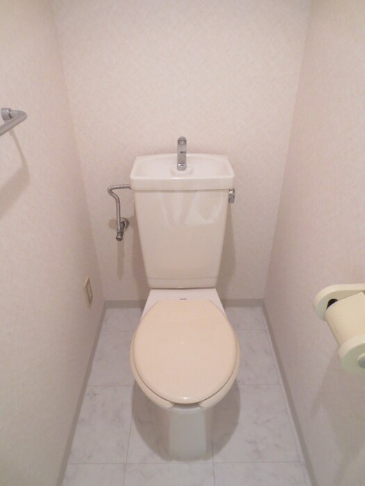 物件内観写真16　(トイレ)