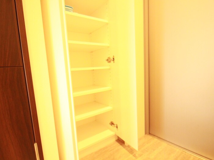 物件内観写真17　(靴箱)