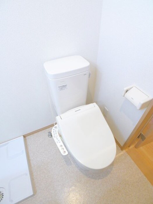 物件内観写真13　(トイレ)