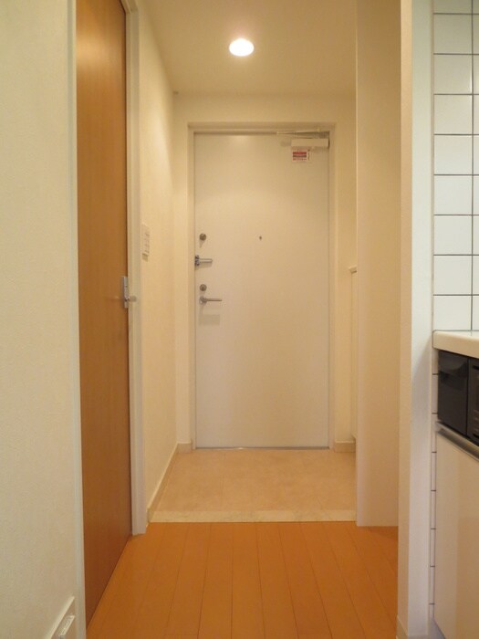 物件内観写真10　(廊下)