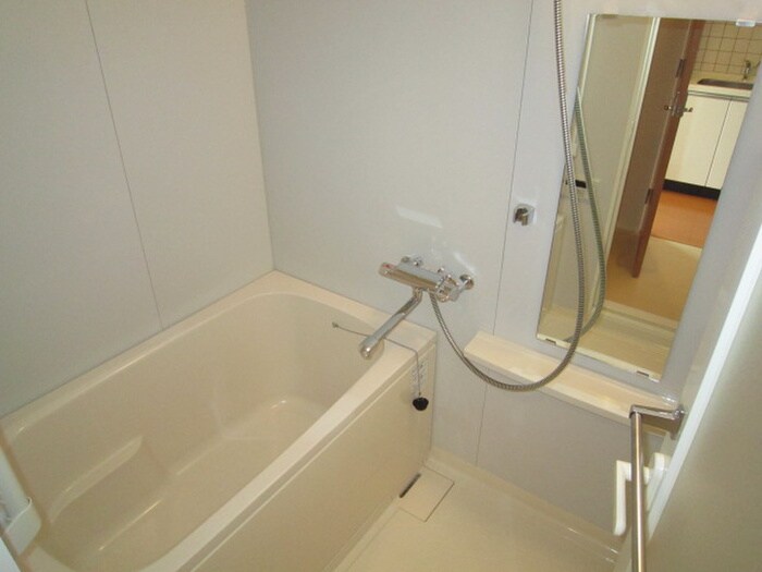 物件内観写真16　(バス／シャワールーム等)