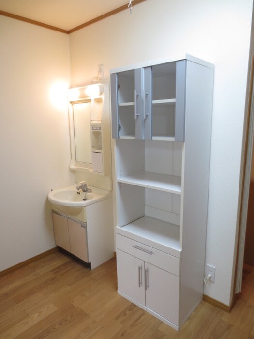 物件内観写真11　(洗面)