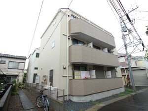 ウェルコーポ星川外観写真