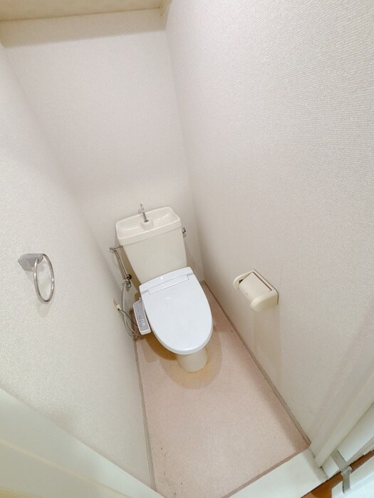 物件内観写真12　(トイレ)