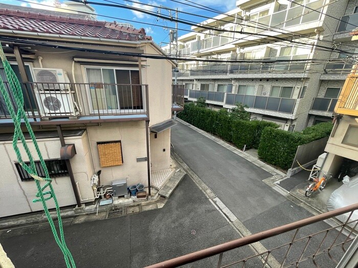 物件内観写真17　(室内からの展望)