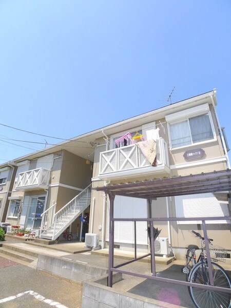 三番関ハイツＢ棟外観写真
