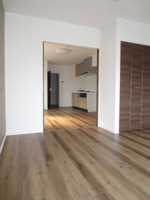 物件内観写真11　(居室)