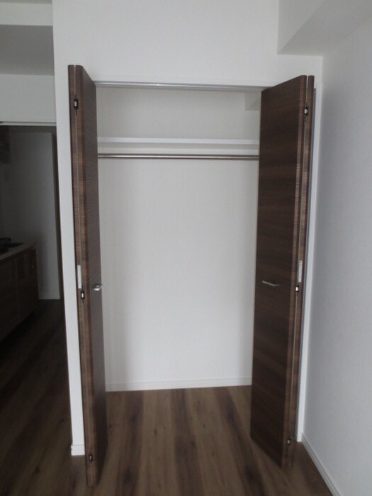 物件内観写真11　(収納)