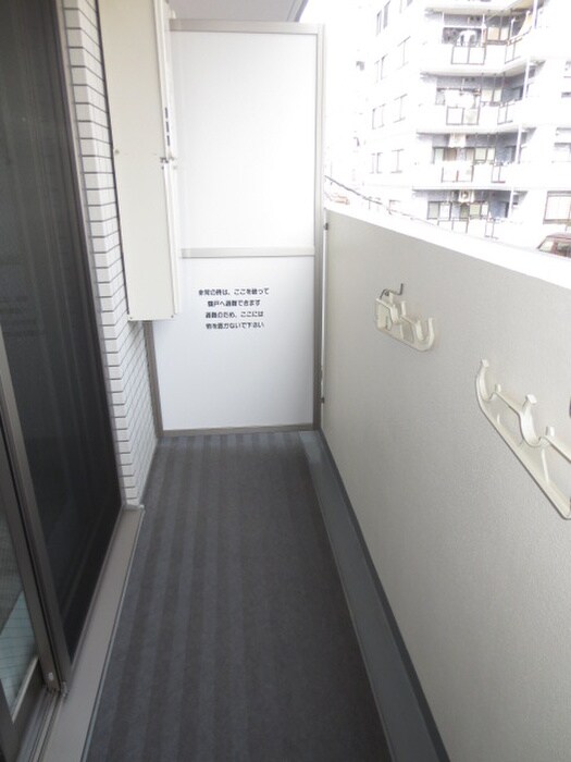 物件内観写真12　(ベランダ・バルコニー)