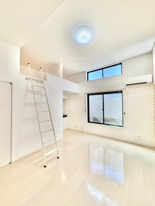 物件内観写真7　(居室)