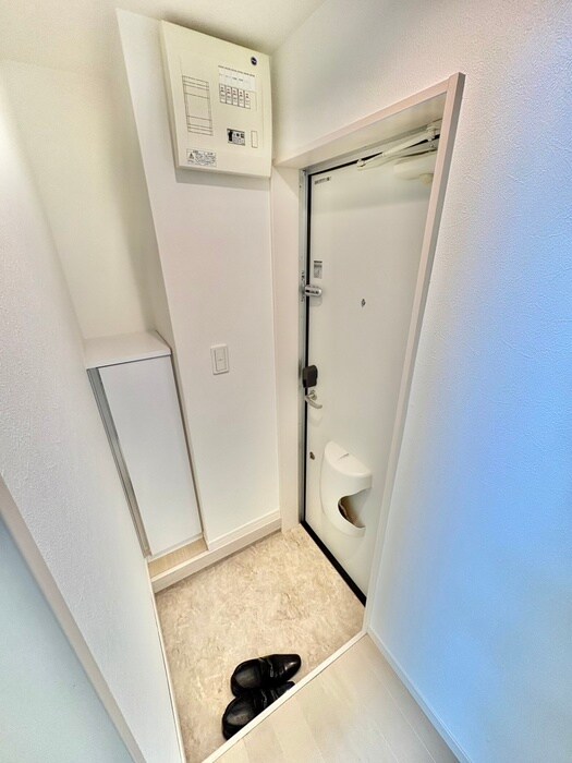 物件内観写真14　(玄関)