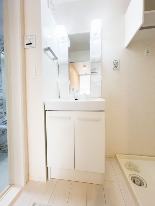 物件内観写真15　(洗面)