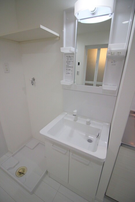 物件内観写真10　(洗面)