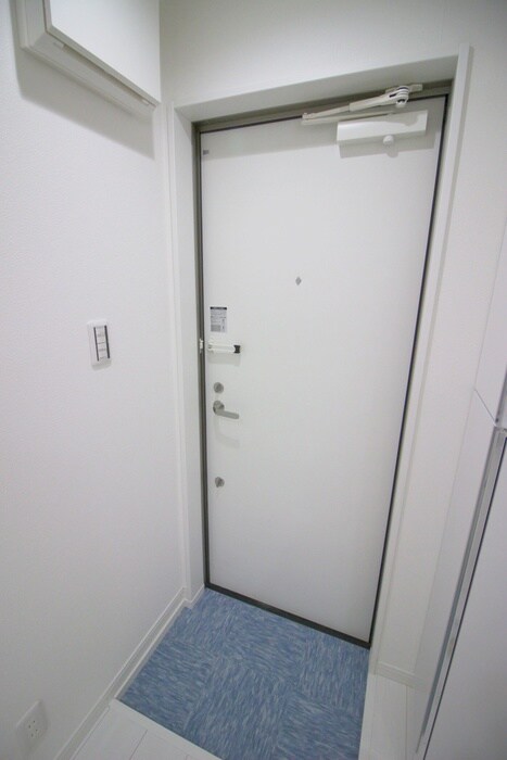 物件内観写真14　(玄関)