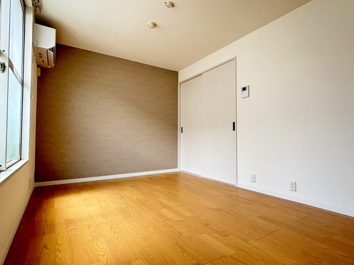 物件内観写真6　(居室)