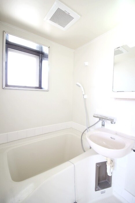 物件内観写真11　(バス／シャワールーム等)