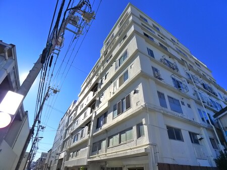 三家第一ビル外観写真