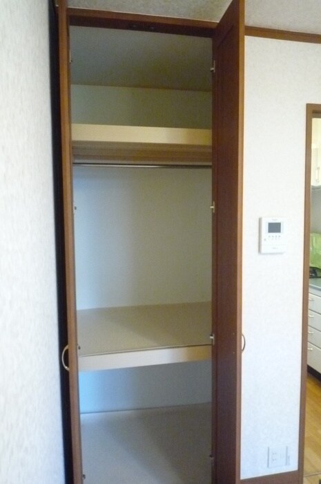 物件内観写真11　(収納)