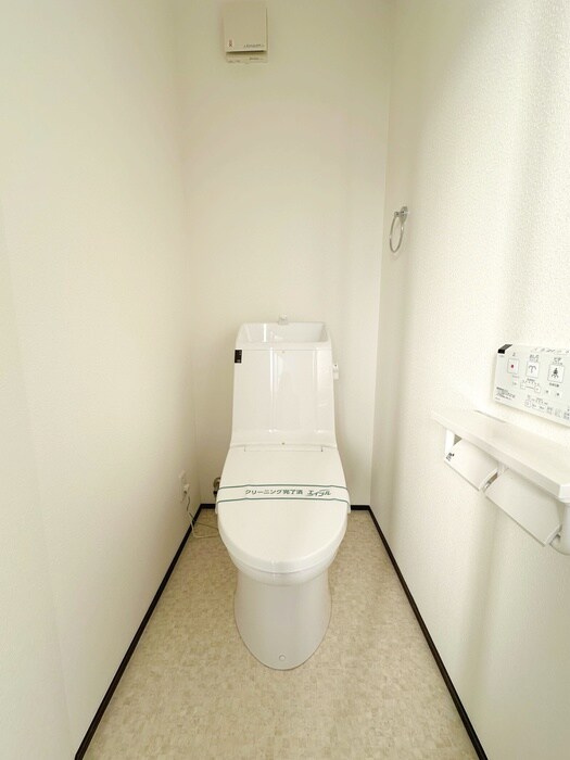 物件内観写真15　(トイレ)