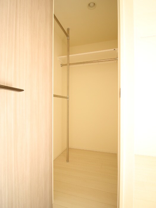 物件内観写真10　(収納)