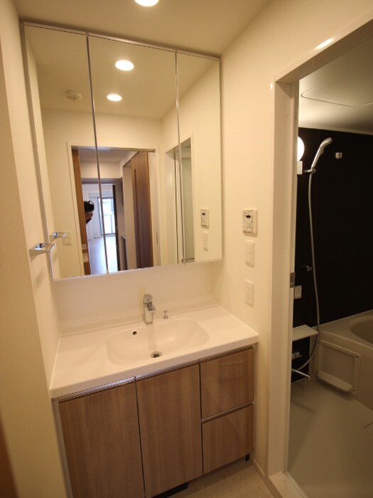 物件内観写真14　(洗面)