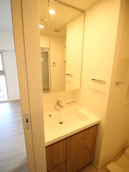 物件内観写真15　(洗面)