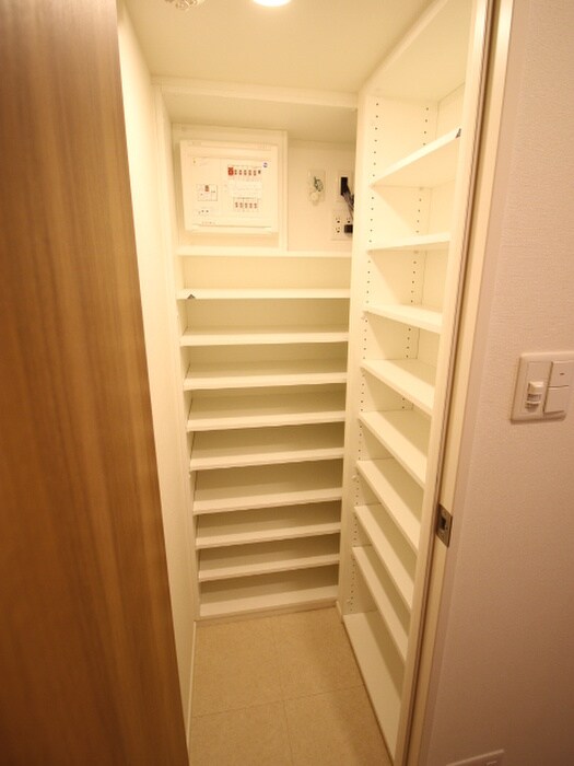 物件内観写真17　(靴箱)