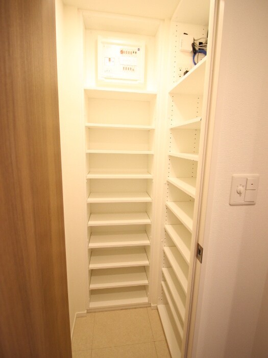 物件内観写真17　(靴箱)