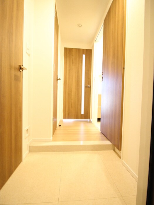 物件内観写真19　(廊下)
