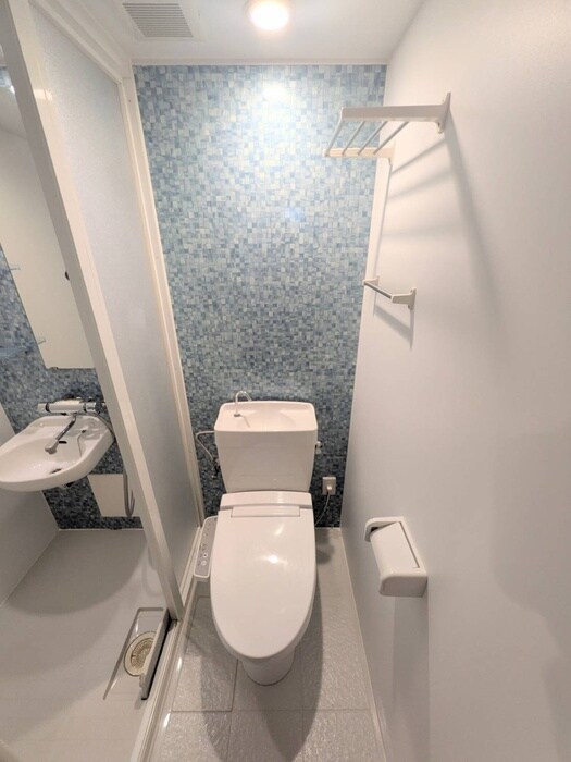 物件内観写真14　(トイレ)