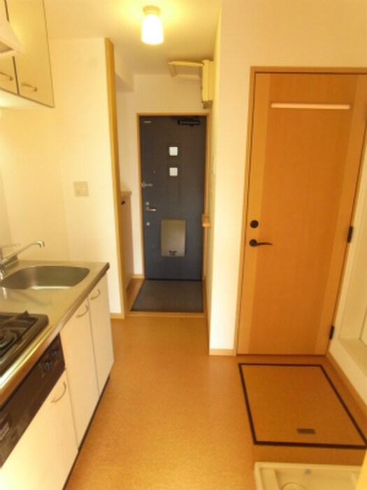 物件内観写真10　(廊下)