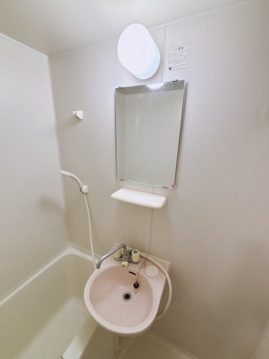 物件内観写真16　(洗面)