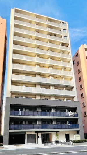 コスモグラシア蔵前外観写真