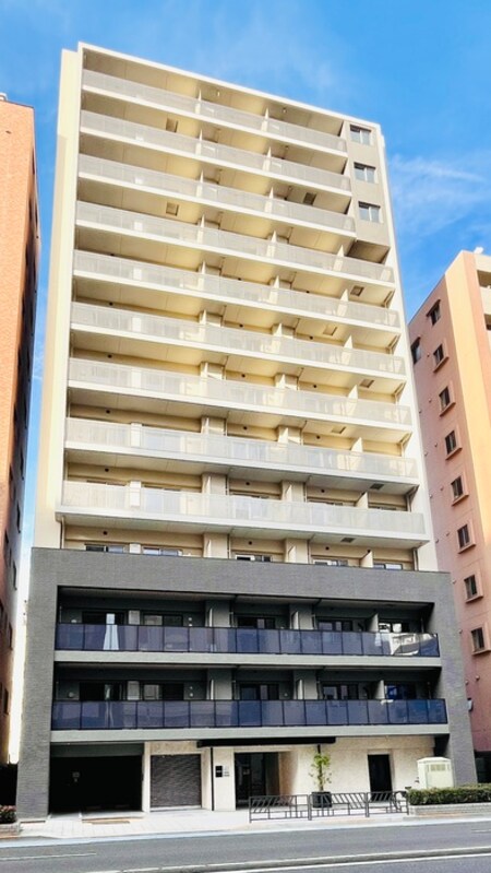 コスモグラシア蔵前外観写真