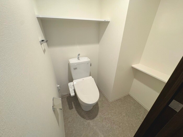 物件内観写真12　(トイレ)