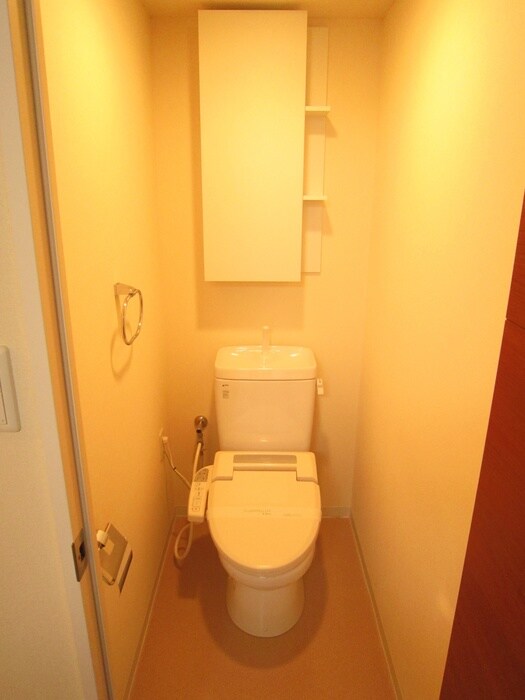 物件内観写真16　(トイレ)