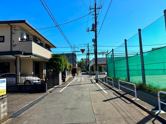 物件外観写真3　(周辺環境)