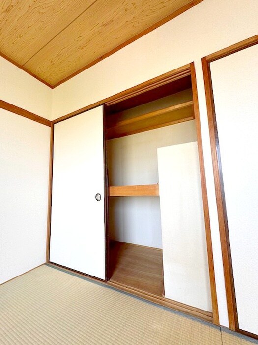物件内観写真7　(収納)