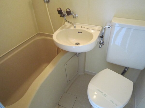 バス／シャワールーム等