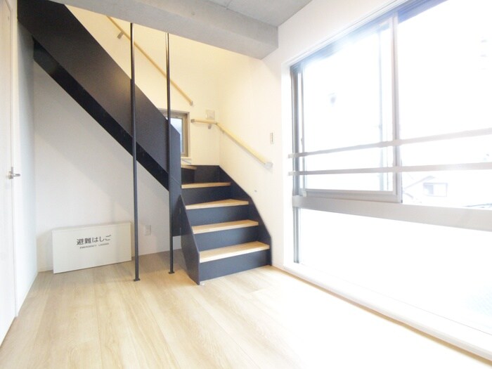 物件内観写真7　(居室)