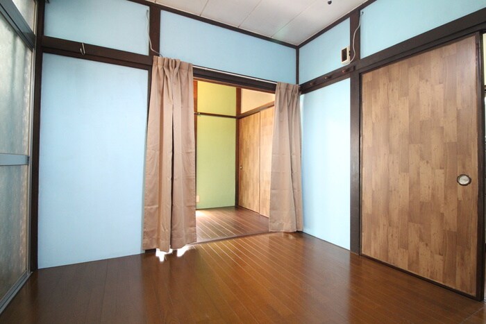 物件内観写真9　(居室)