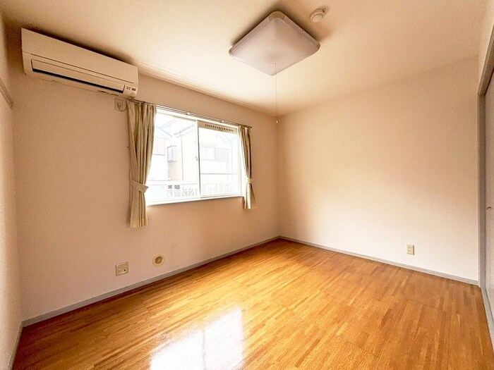 物件内観写真7　(居室)