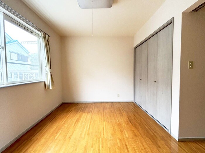 物件内観写真8　(居室)