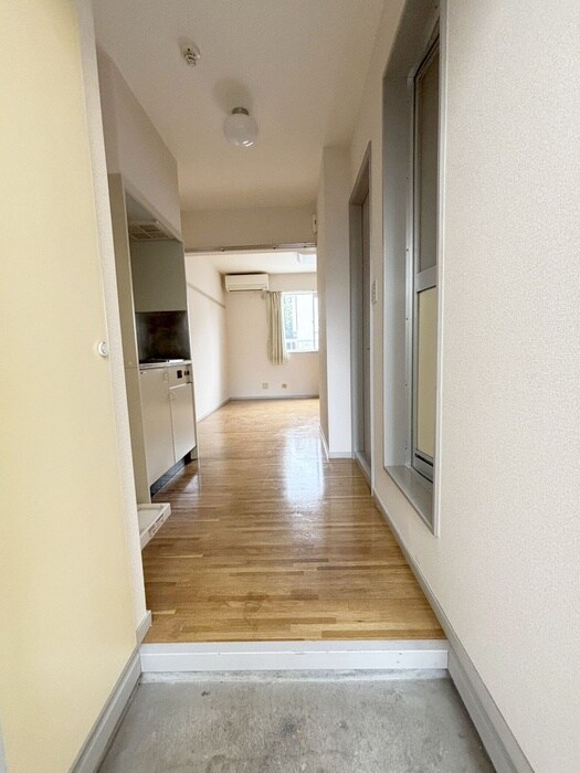 物件内観写真20　(玄関)